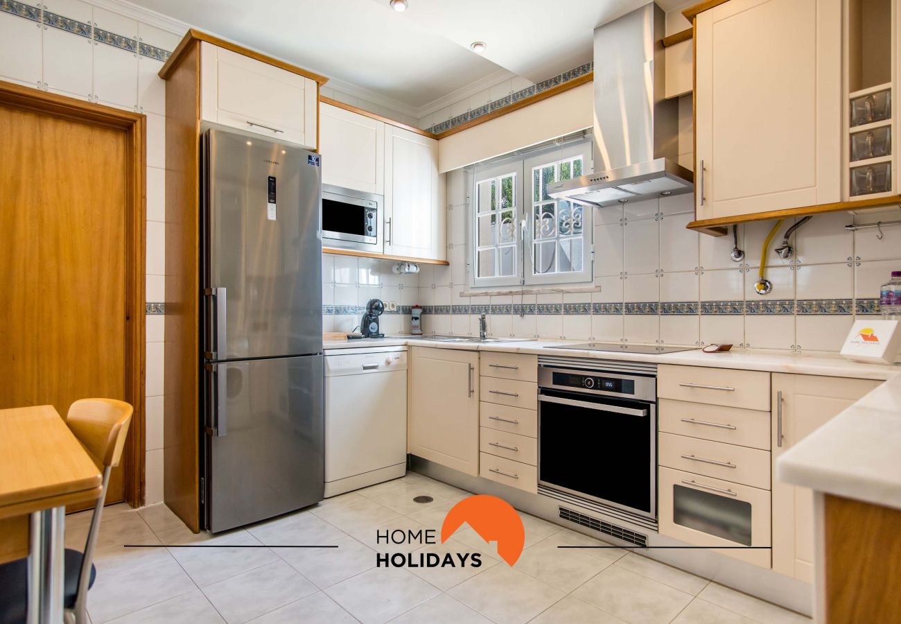 Maison mitoyenne à Albufeira - #128 Private Villa for Family | Pool & Spacious