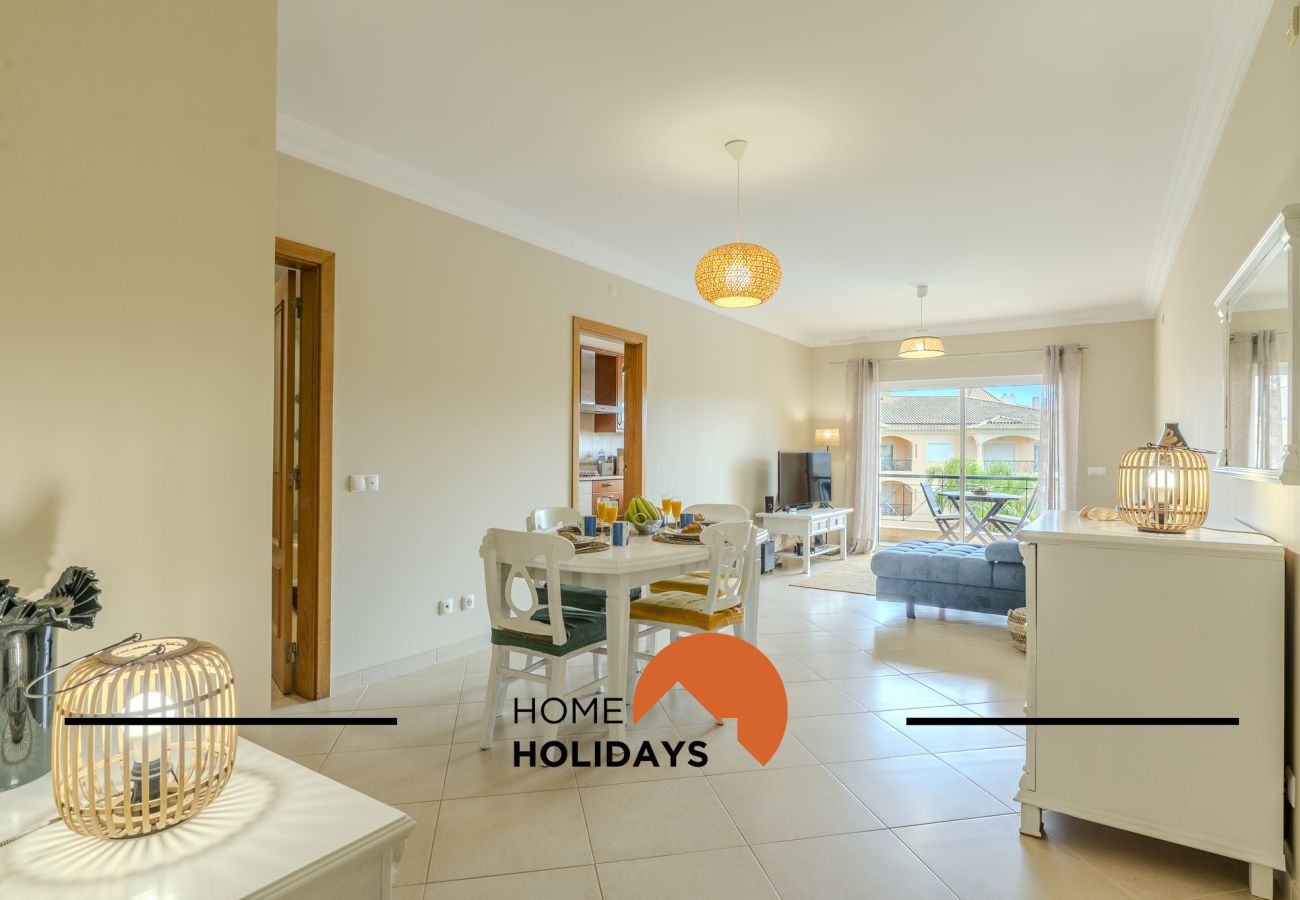 Appartement à Vilamoura - #130 Praia Village | Pool & Prime Location