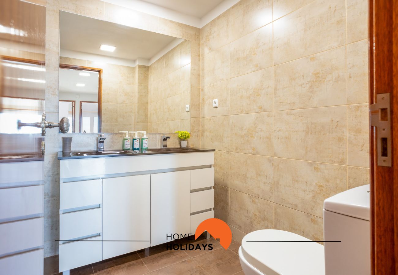 Appartement à Porches - #193 Luxury Ocean View | Pool & Terrace
