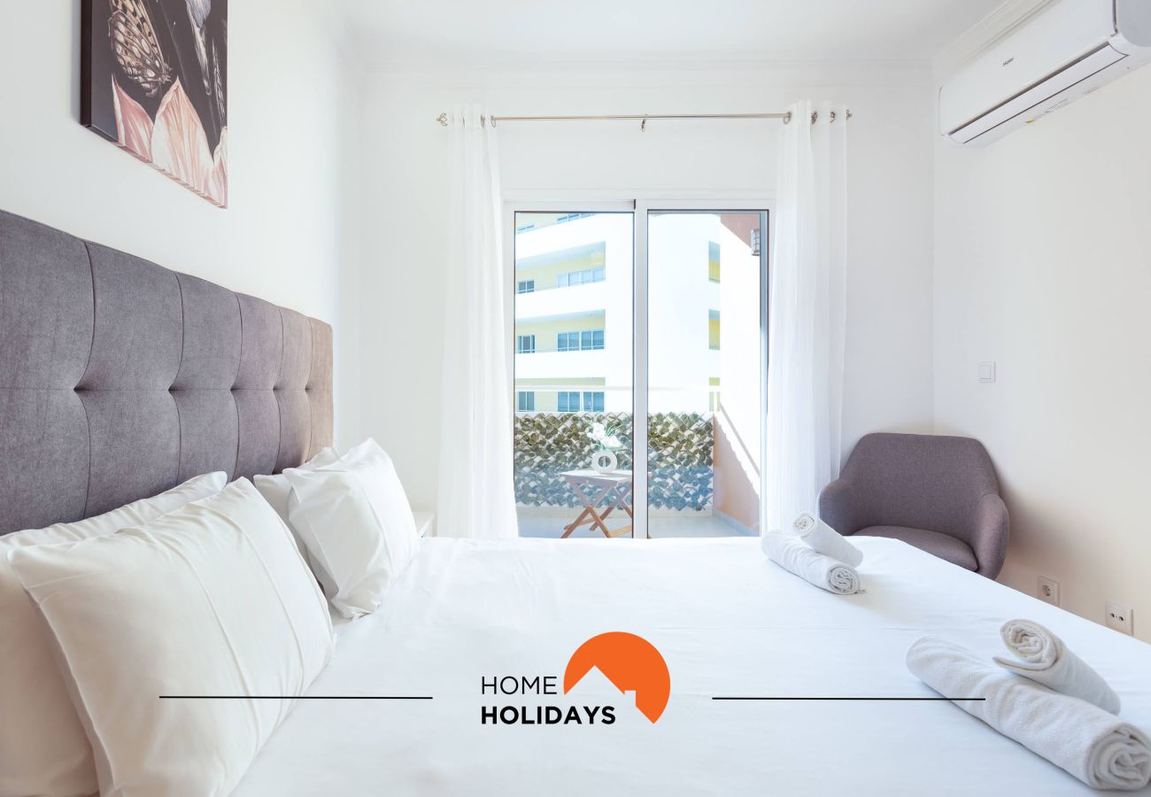 Appartement à Portimão - #209 Modern Apartment | Bright & Stylish