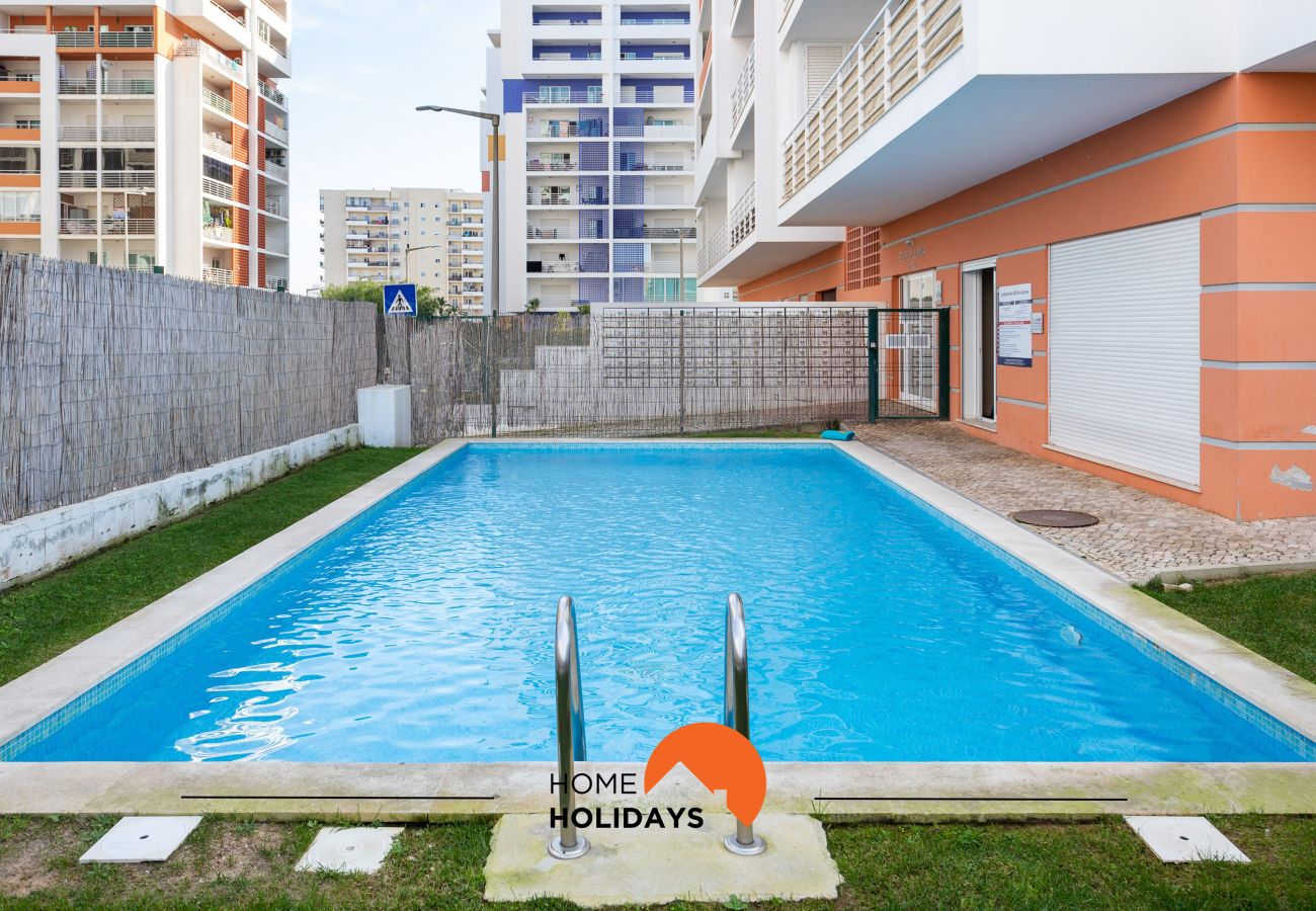 Appartement à Portimão - #209 Modern Apartment | Bright & Stylish