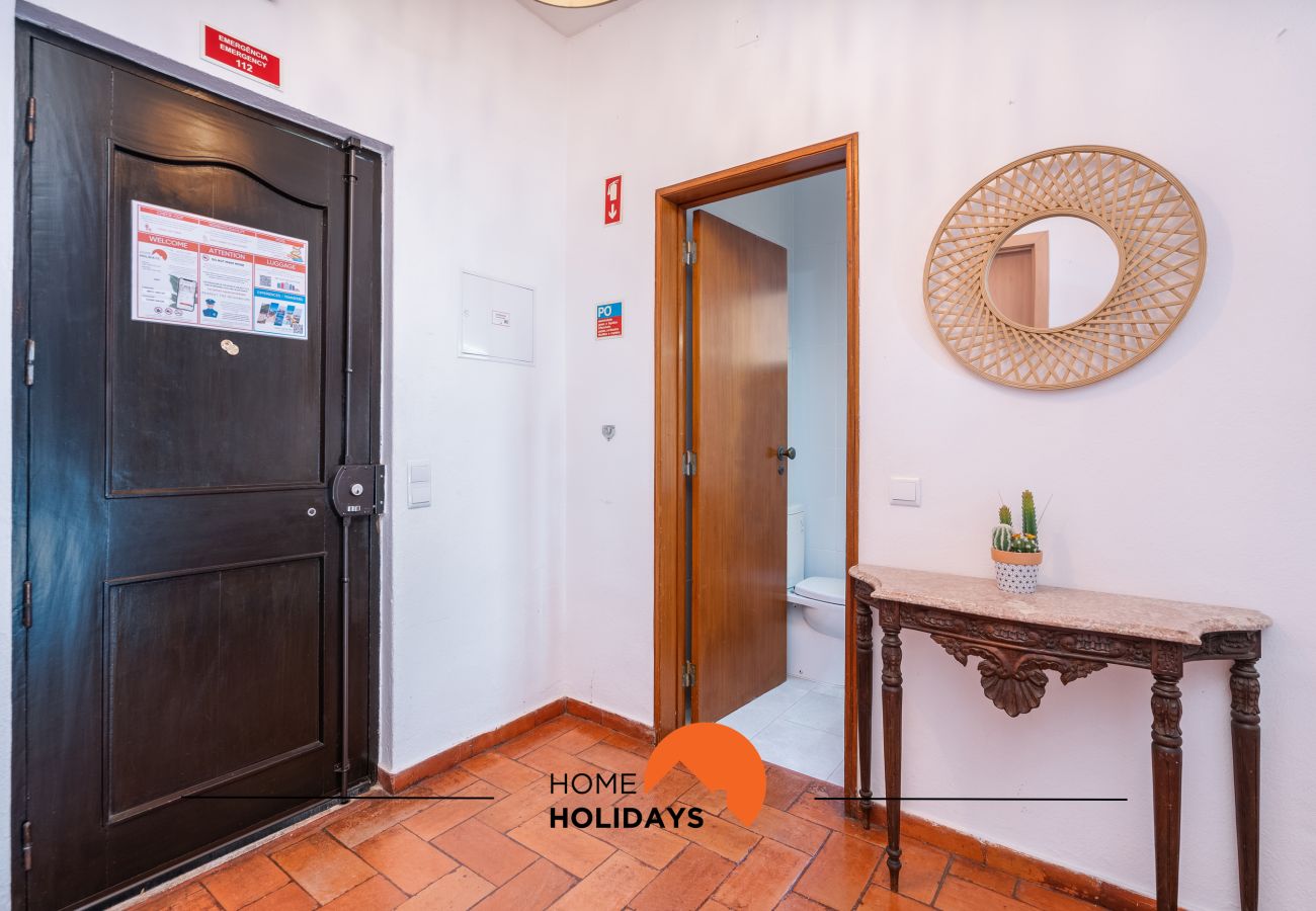 Villa à Albufeira - #232 Villa Girasol | Family Stay w Pool & Garden