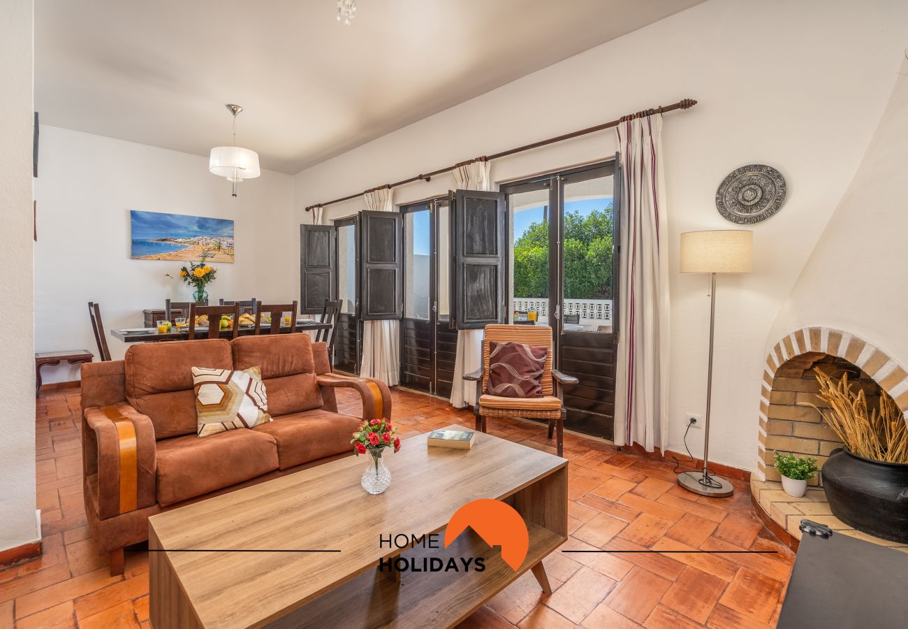 Villa à Albufeira - #232 Villa Girasol | Family Stay w Pool & Garden