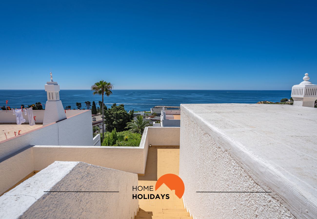 Villa à Albufeira - #232 Villa Girasol | Family Stay w Pool & Garden