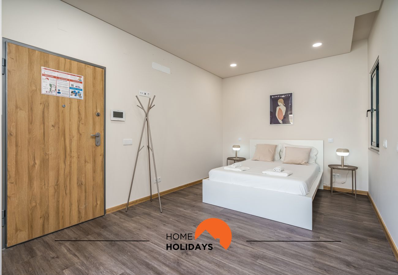 Studio à Albufeira - #235 New Town Apartment | Nightlife Nearby