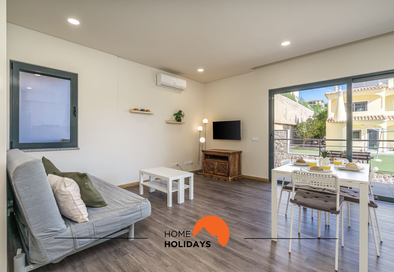 Studio à Albufeira - #235 New Town Apartment | Nightlife Nearby
