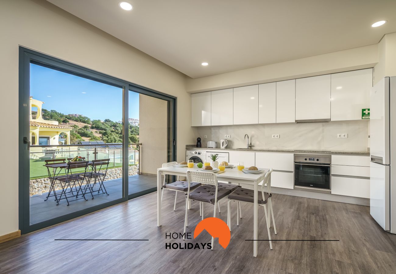 Studio à Albufeira - #235 New Town Apartment | Nightlife Nearby