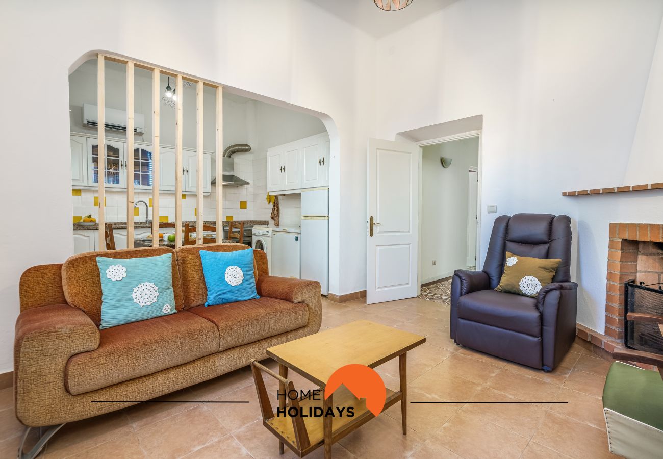Maison à Ferreiras - #236 Spacious Apartment | Quiet Location