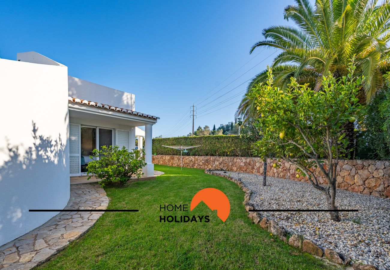 Villa à Albufeira - #239 3BR Villa w/ Pool | Family Stay