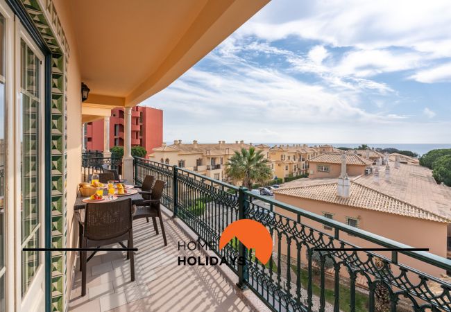 Appartement à Albufeira -  #271 2BR Bicos | Bright & Central