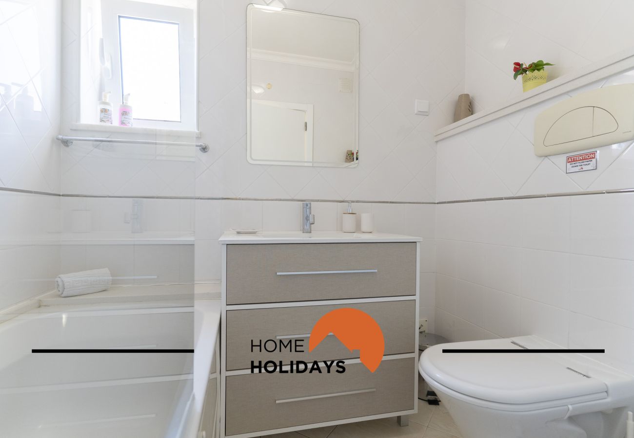 Appartement à Albufeira - #320 Family Flat in Center of the City 