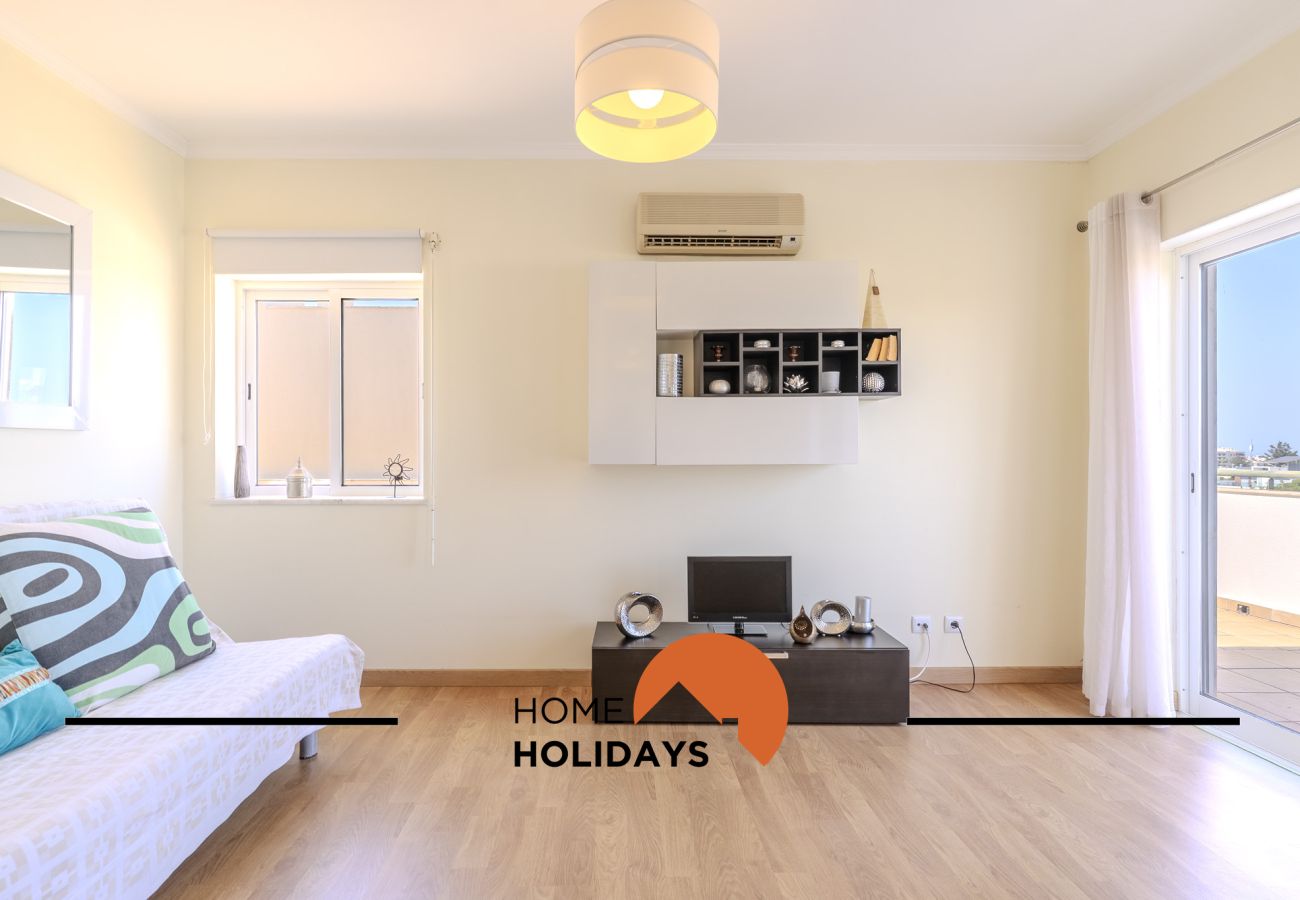 Appartement à Albufeira - #320 Family Flat in Center of the City 