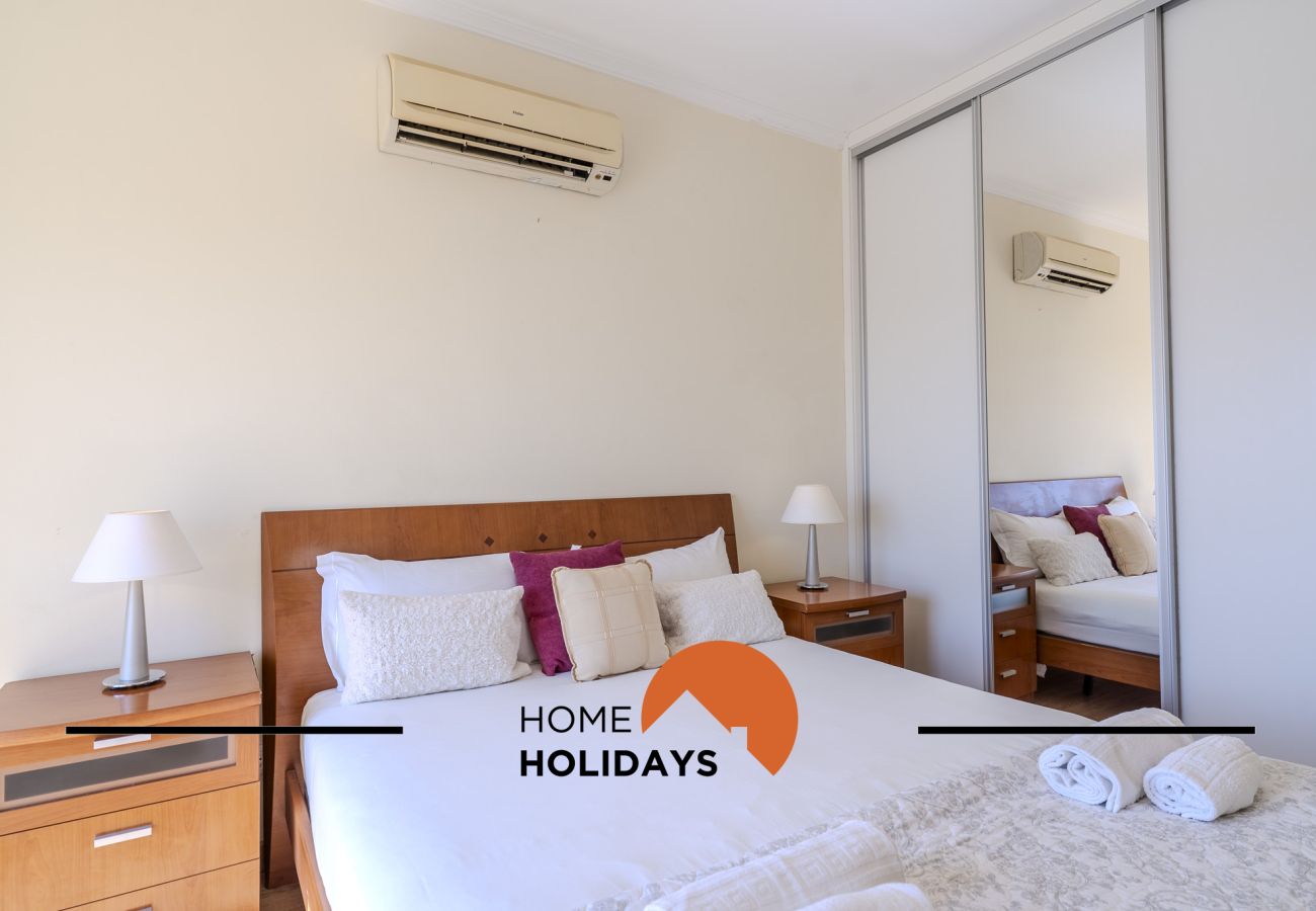 Appartement à Albufeira - #320 Family Flat in Center of the City 