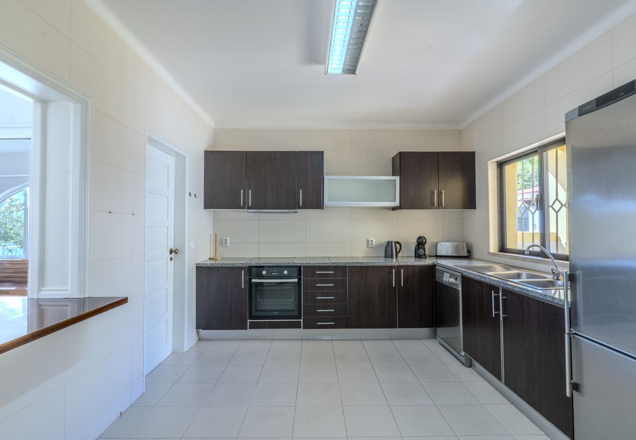 Maison à Albufeira - #336 Vila Sol | Pool & Comfort