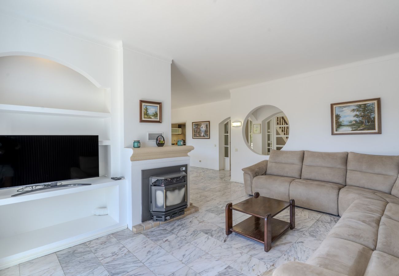 Maison à Albufeira - #336 Vila Sol | Pool & Comfort