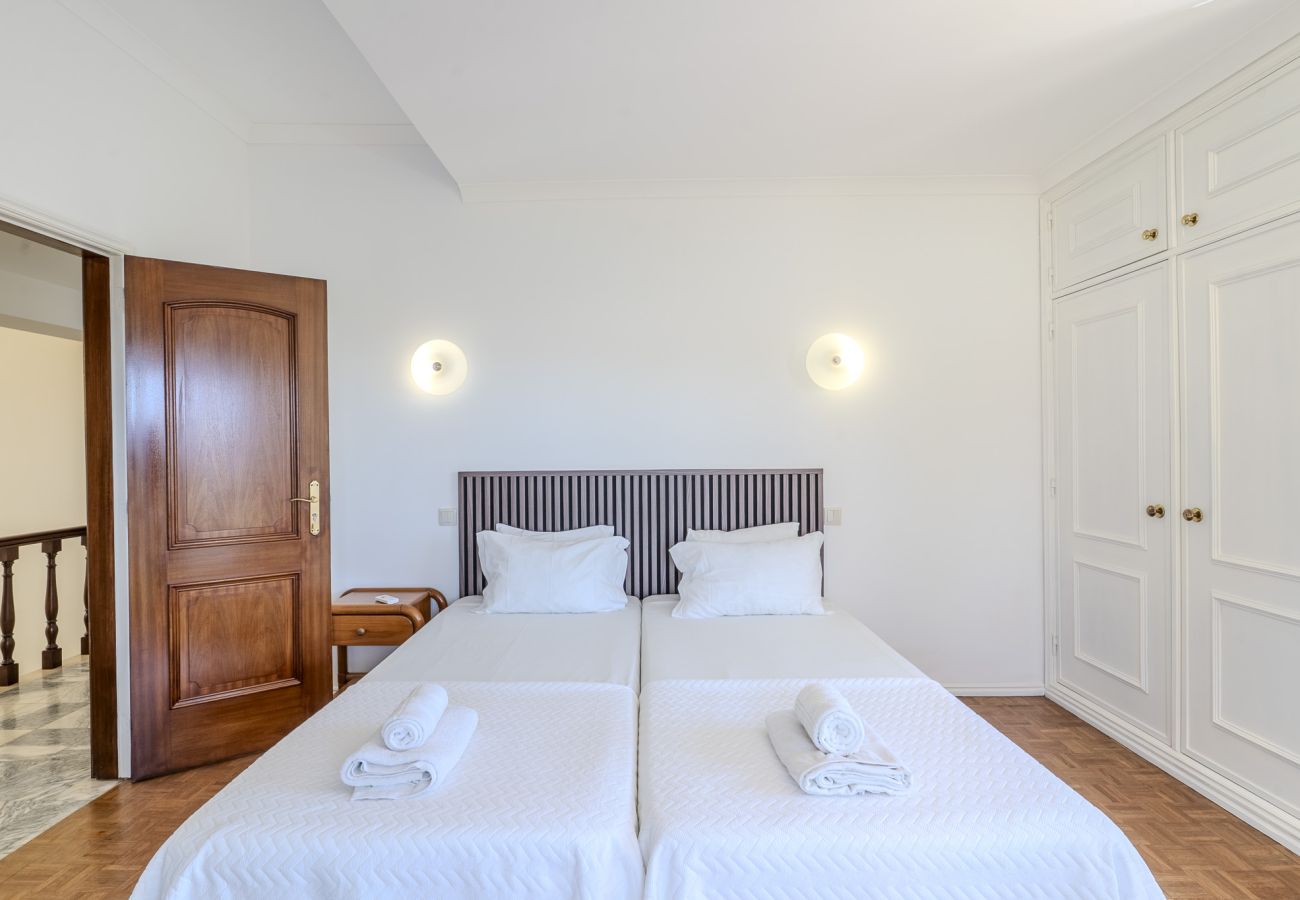 Maison à Albufeira - #336 Vila Sol | Pool & Comfort
