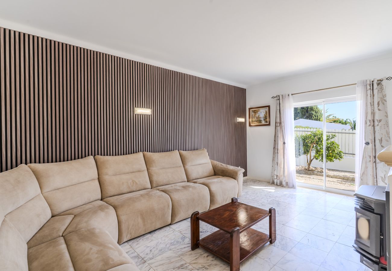 Maison à Albufeira - #336 Vila Sol | Pool & Comfort