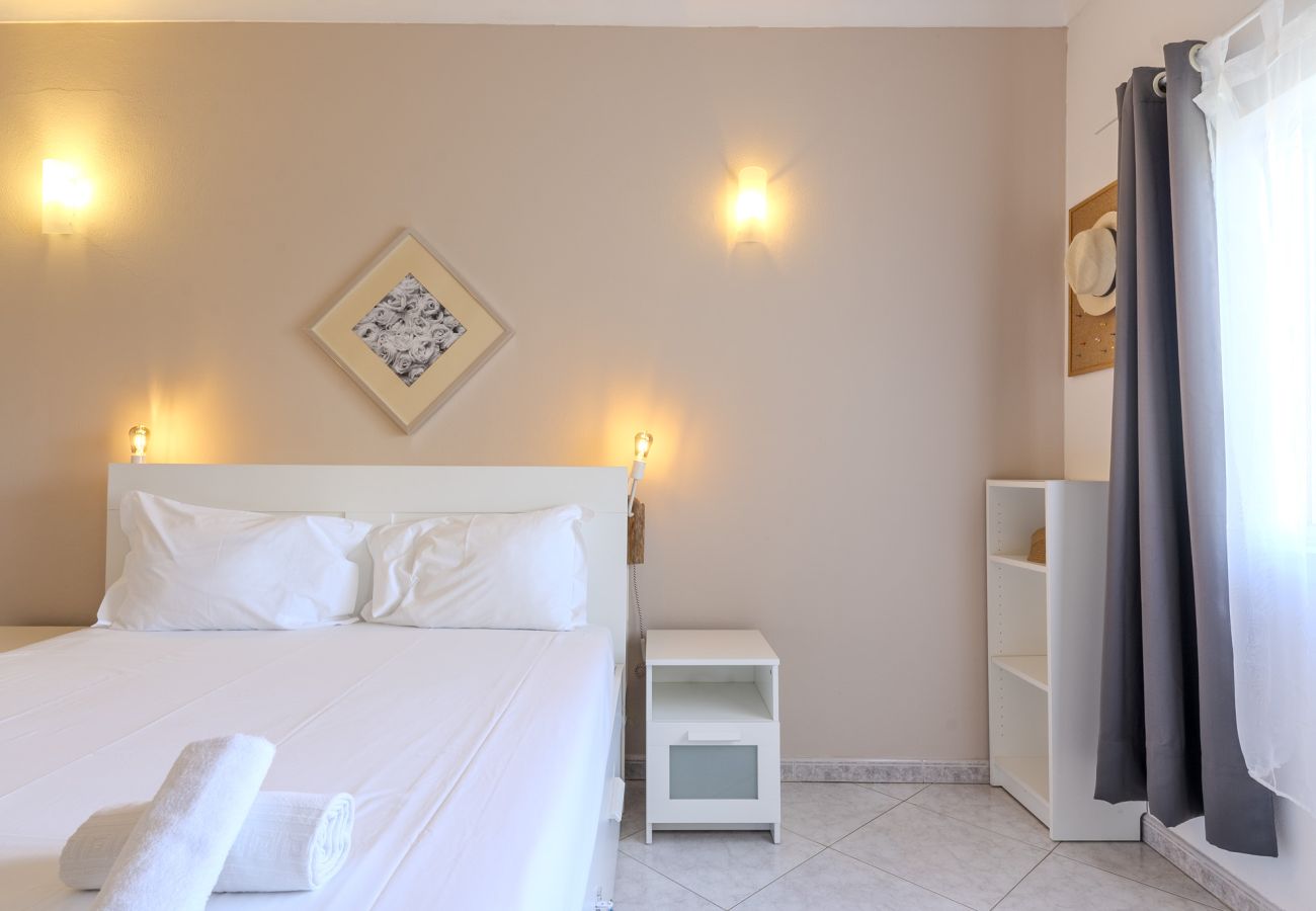 Appartement à Albufeira - #344 Marina Sol | Pool & Views