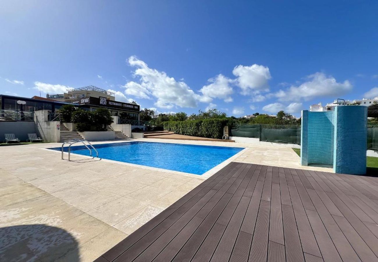 Appartement à Albufeira - #353 T2 Apartment Central Albufeira |Pool & Terrace