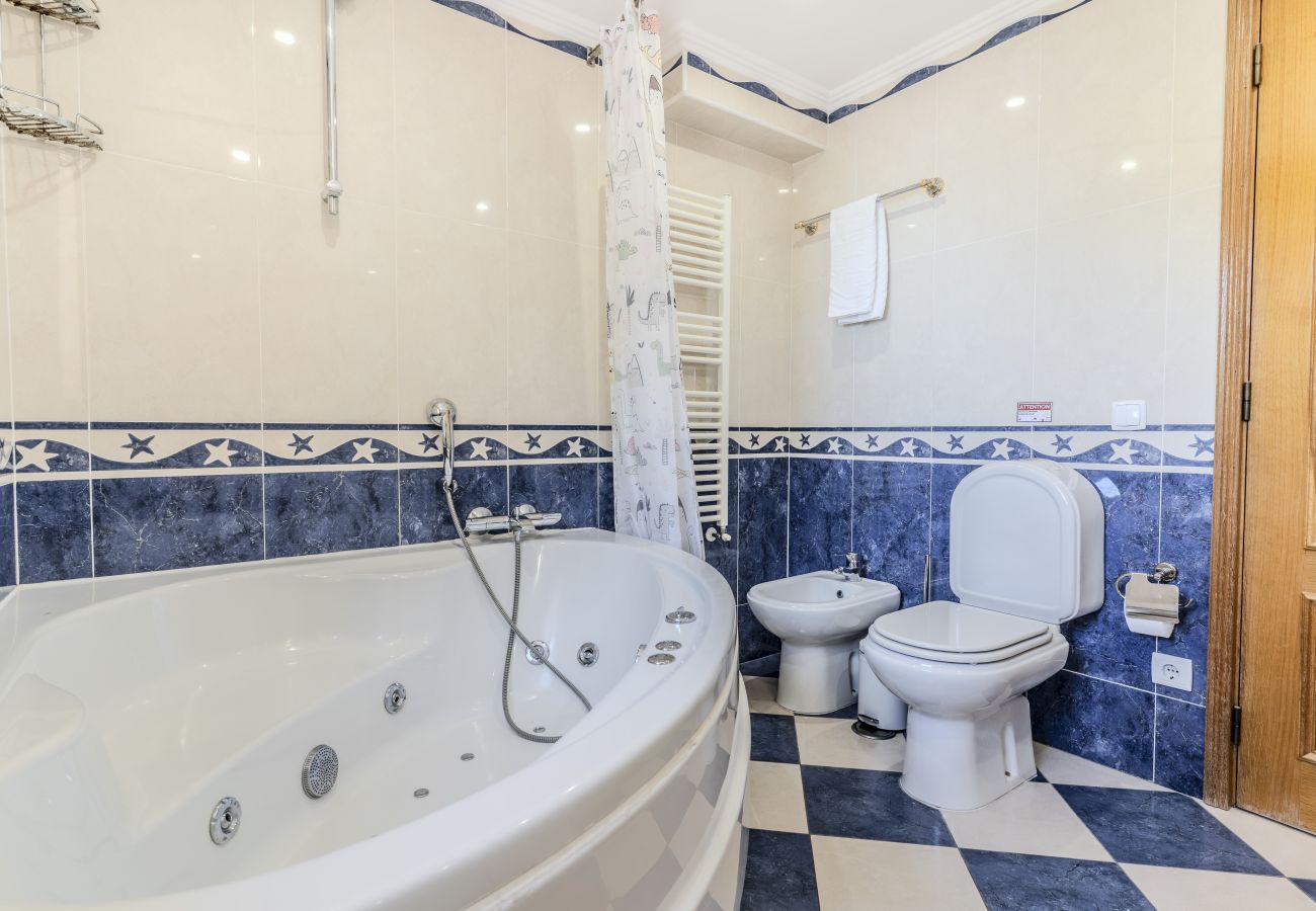 Appartement à Albufeira - #397 Comfortable Apartment by the Beach 
