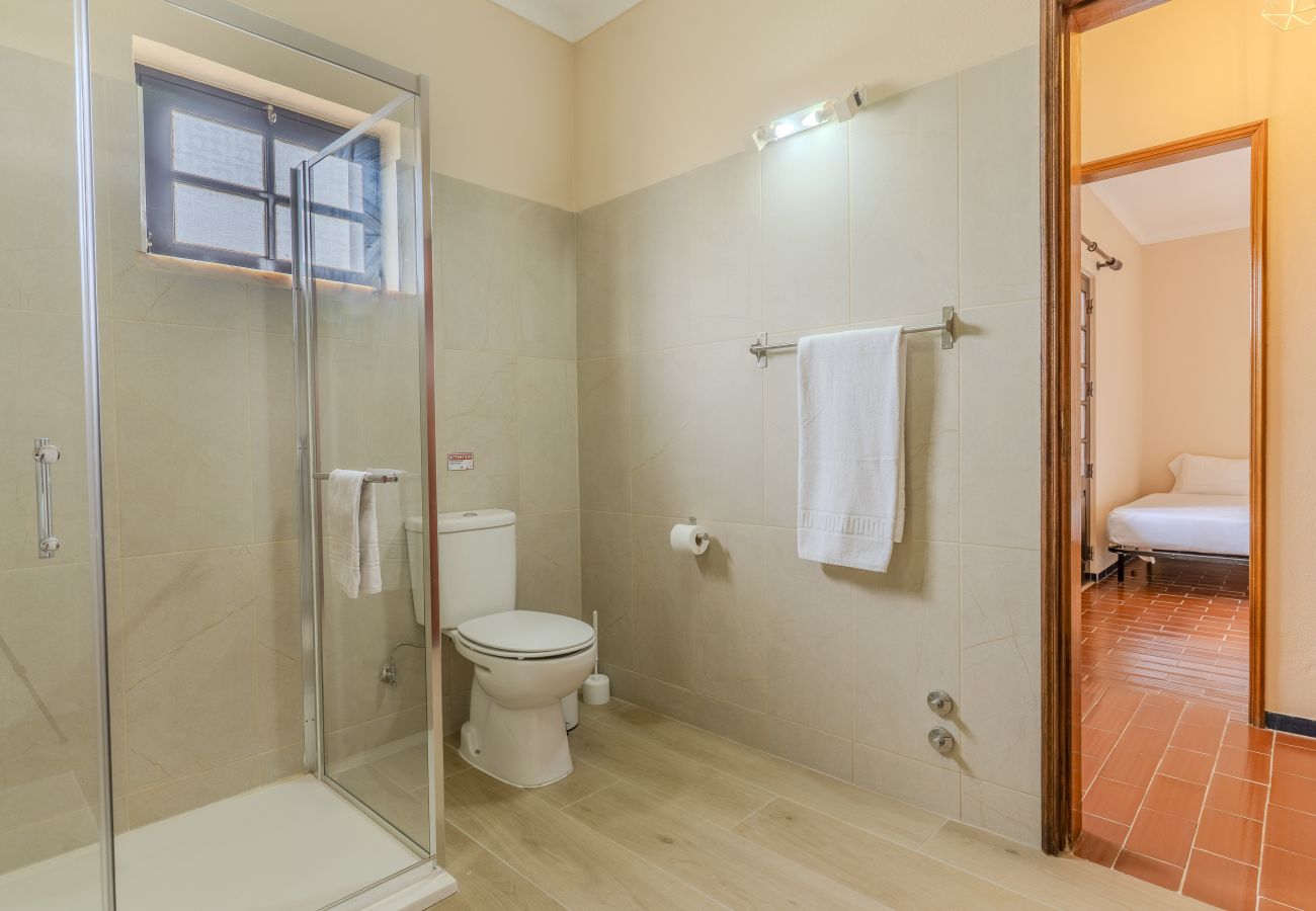 Villa à Albufeira - #391 Charming Vila |  Share Pool & Garden
