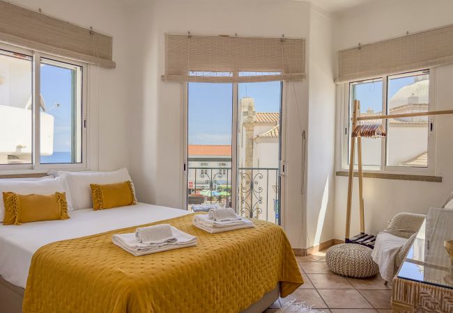 Appartement à Albufeira - #407 Central 3BR | Walk to the Beach & Old Town