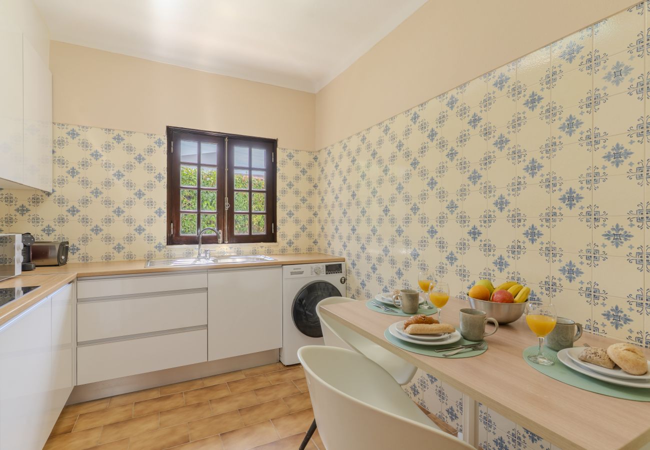 Villa à Albufeira - #394 Albufeira Escape | 3BR Villa with Shared Pool