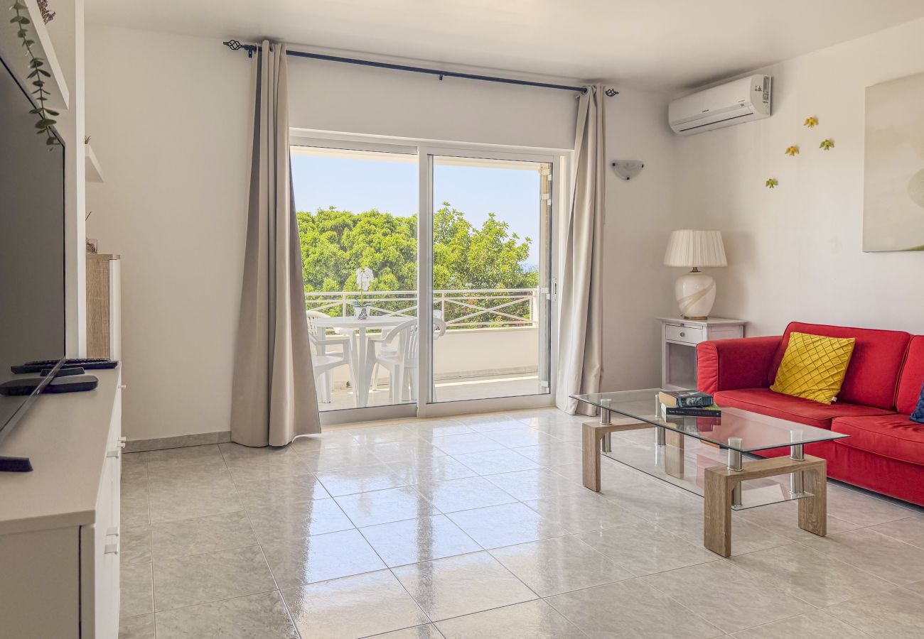 Appartement à Albufeira - #398 Elegant Sea View Apartment W Balcony | 1BR