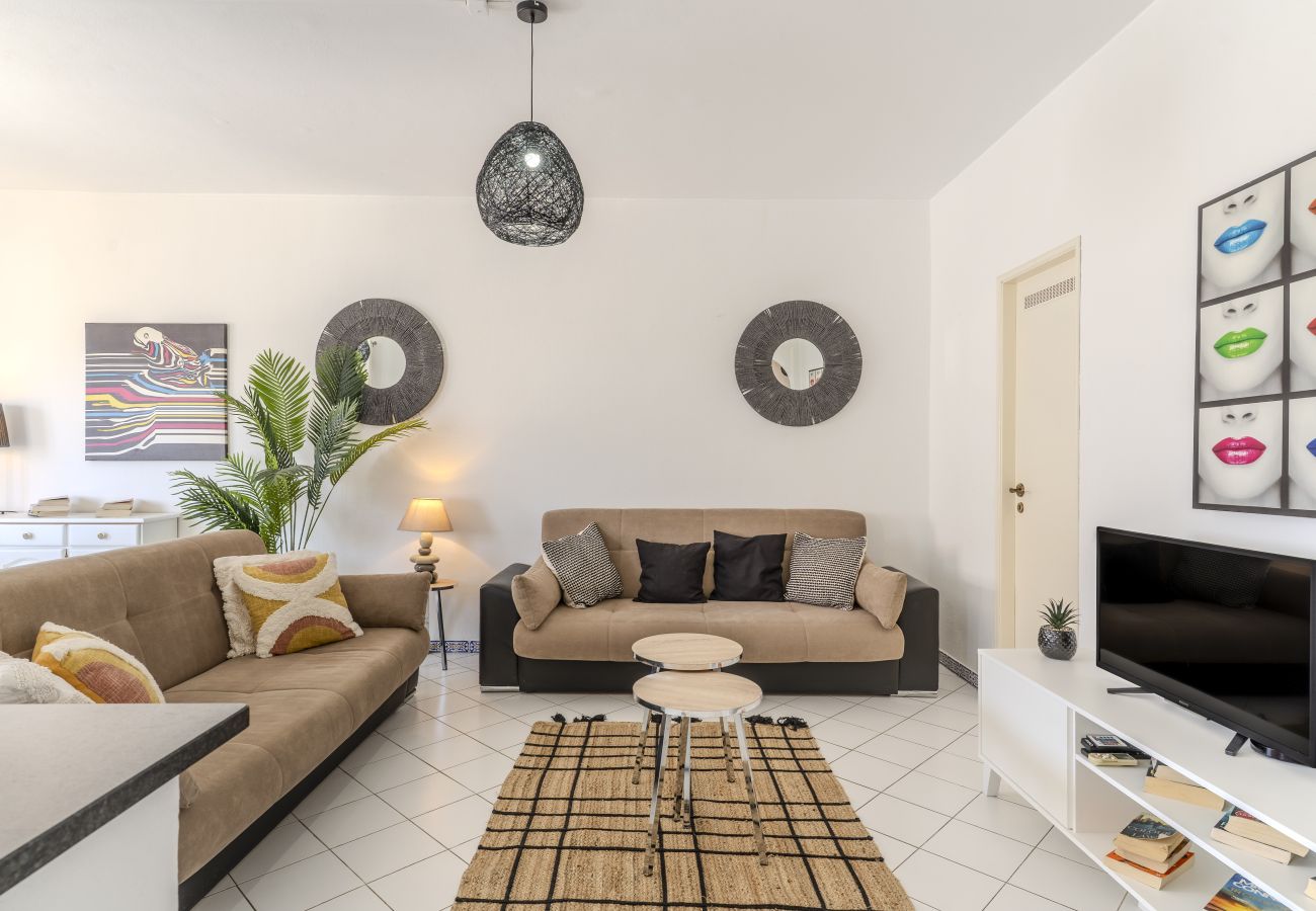 Appartement à Albufeira - #405 Cozy 1BR Retreat | Pool | Close to Oura