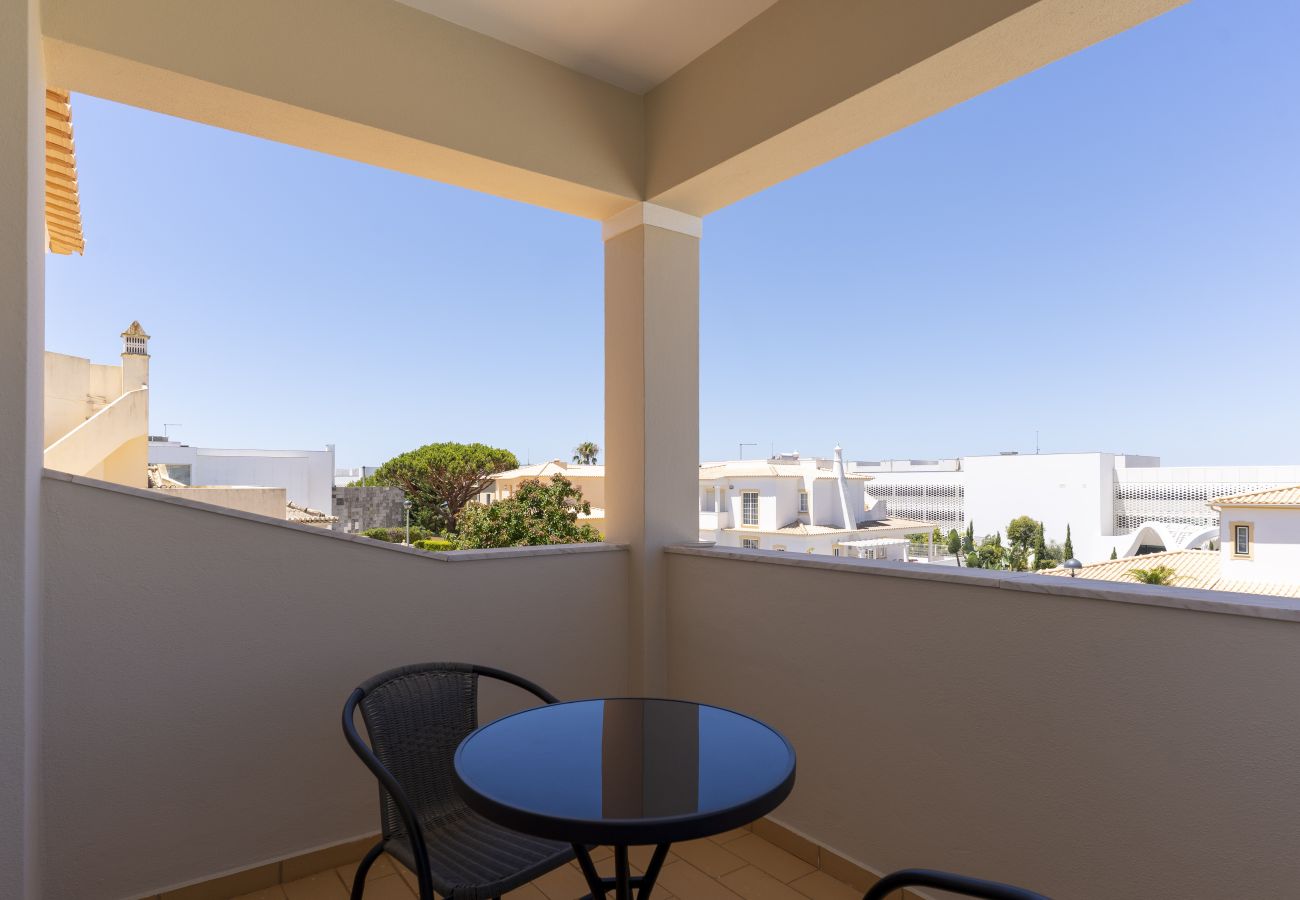 Villa à Albufeira - #416 Spacious Villa | Private Pool, BBQ & Parking