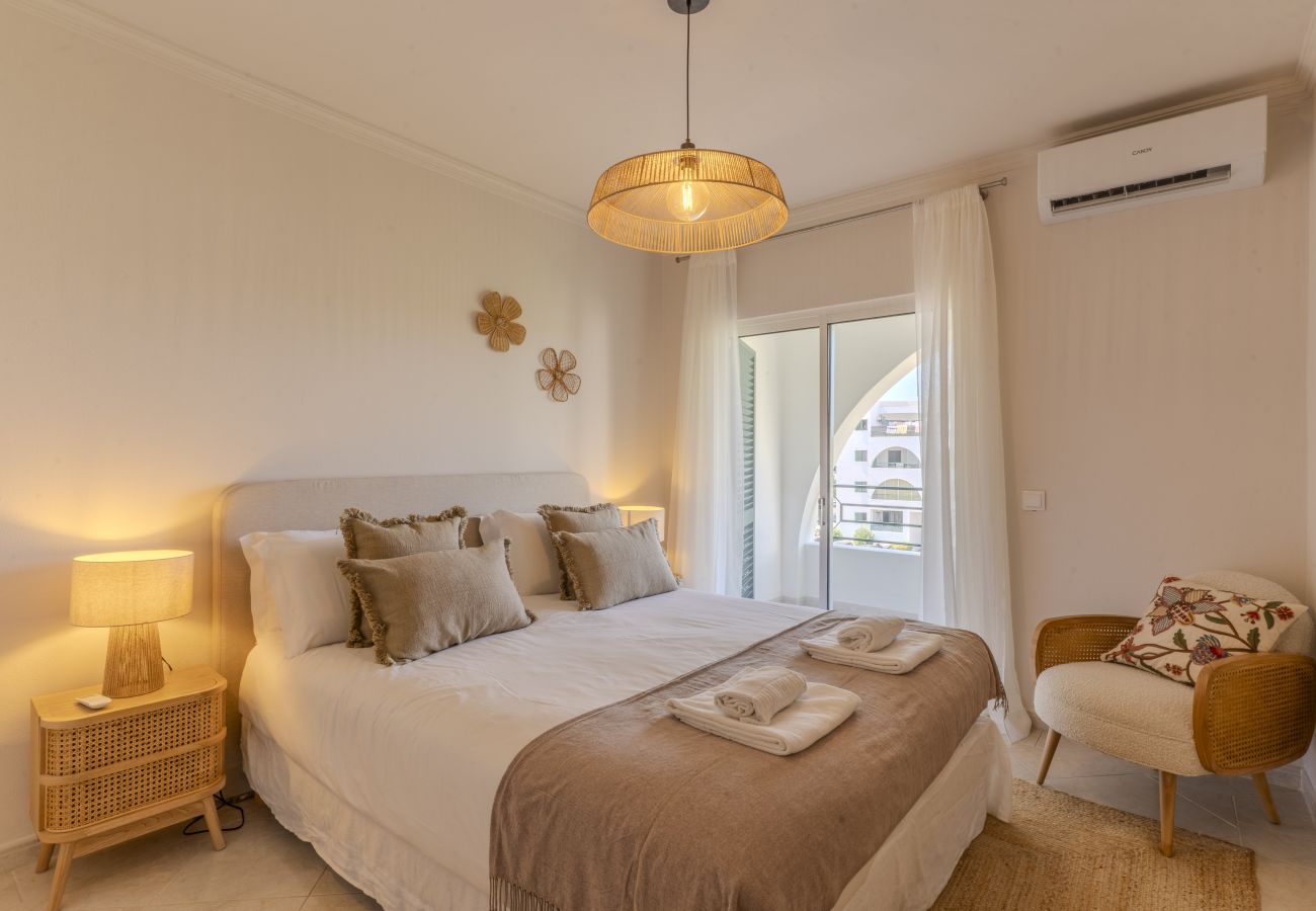 Appartement à Albufeira - #413 Charming 1BR Apartment | Salgados, Albufeira