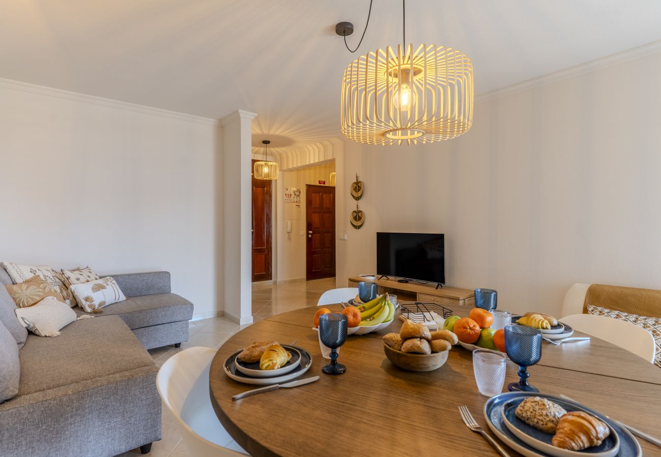 Appartement à Albufeira - #413 Charming 1BR Apartment | Salgados, Albufeira