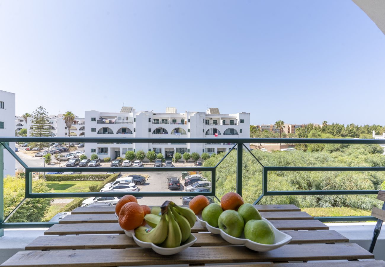Appartement à Albufeira - #413 Charming 1BR Apartment | Salgados, Albufeira