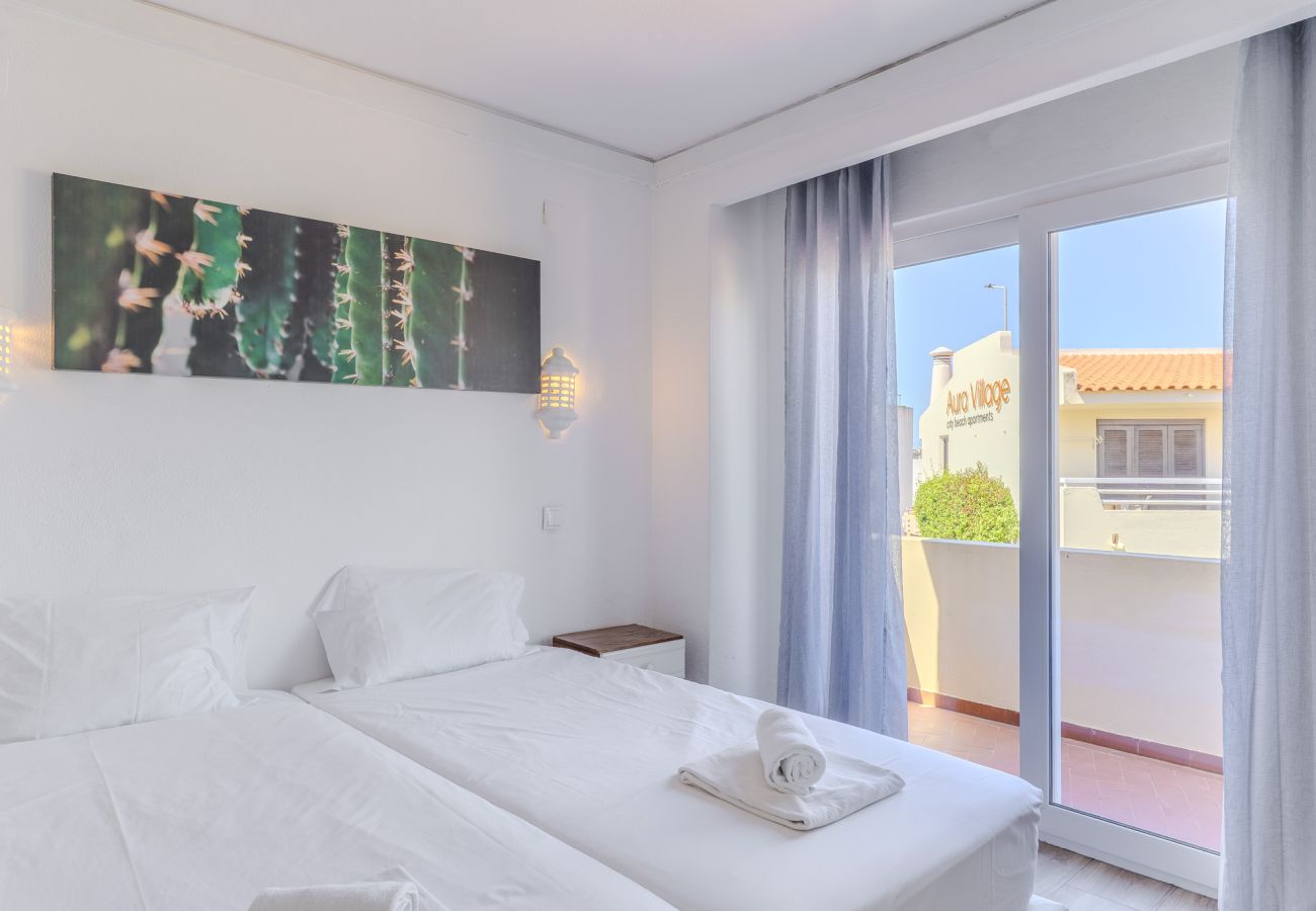 Casa em Albufeira - #015 Bright Apartment | Peaceful Stay