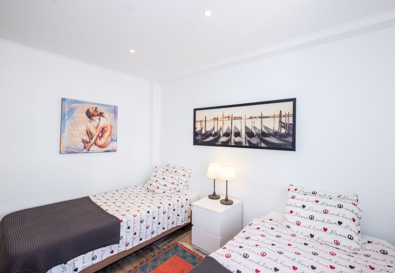 Apartamento em Albufeira - #017 T2 2BR Rossio Apartment | Central
