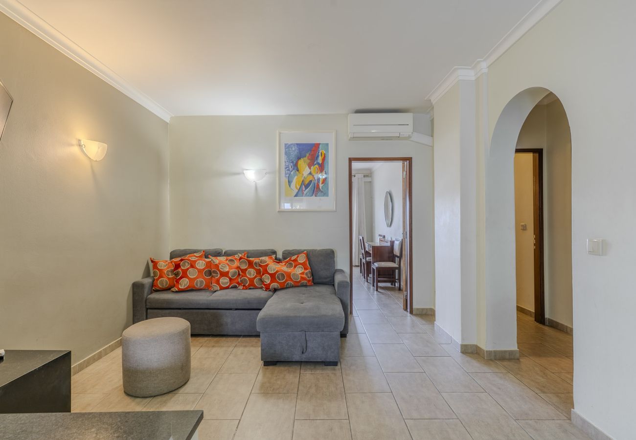 Apartamento em Albufeira - #018 2BR Modern Apartment |  Comfort