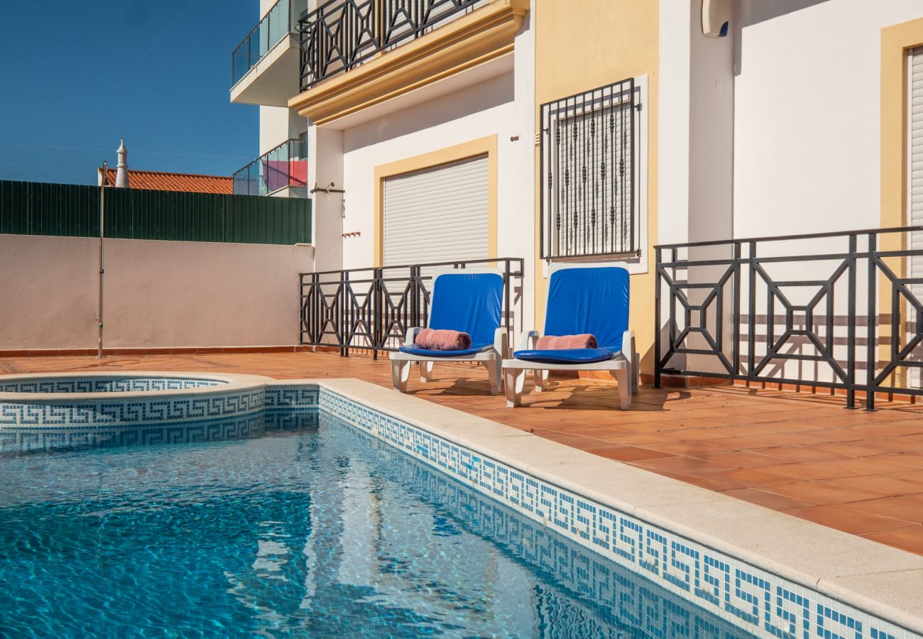 Apartamento em Albufeira - #054 Central Apartment | Walk Everywhere