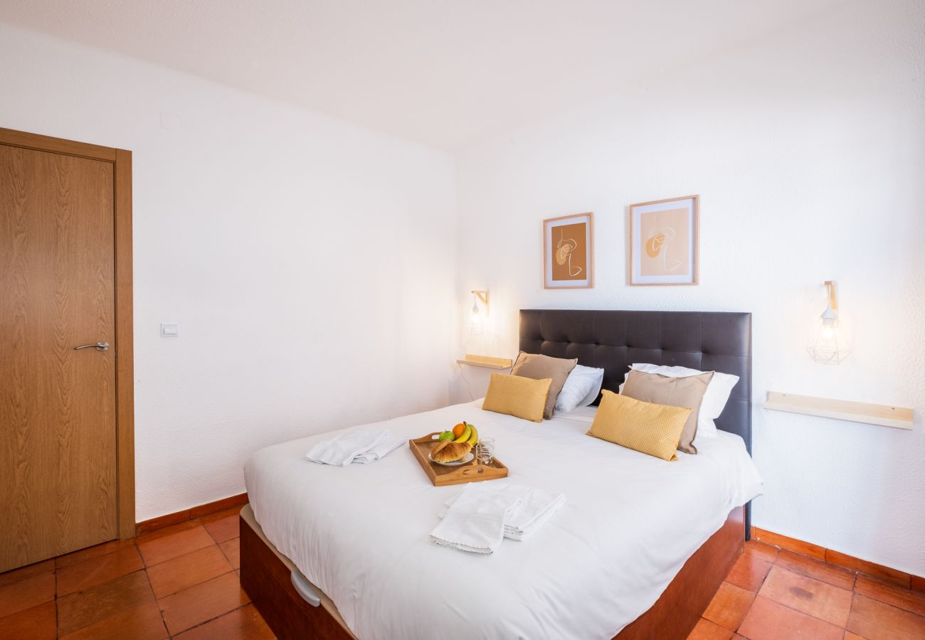 Apartamento em Albufeira - #065 Bright Apartment | Central Location