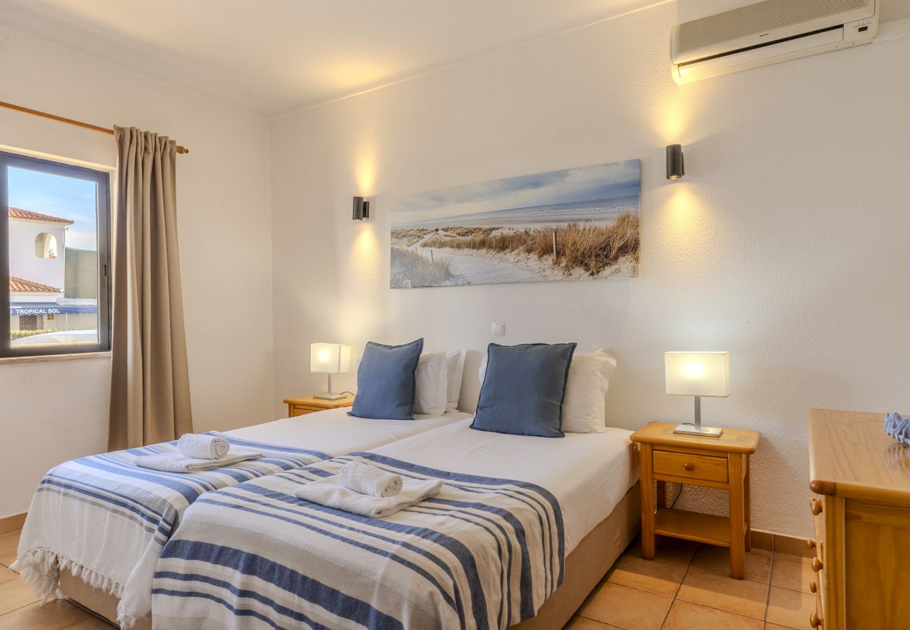 Apartamento em Albufeira - #014 Sea & Beach Apartment | Prime Location
