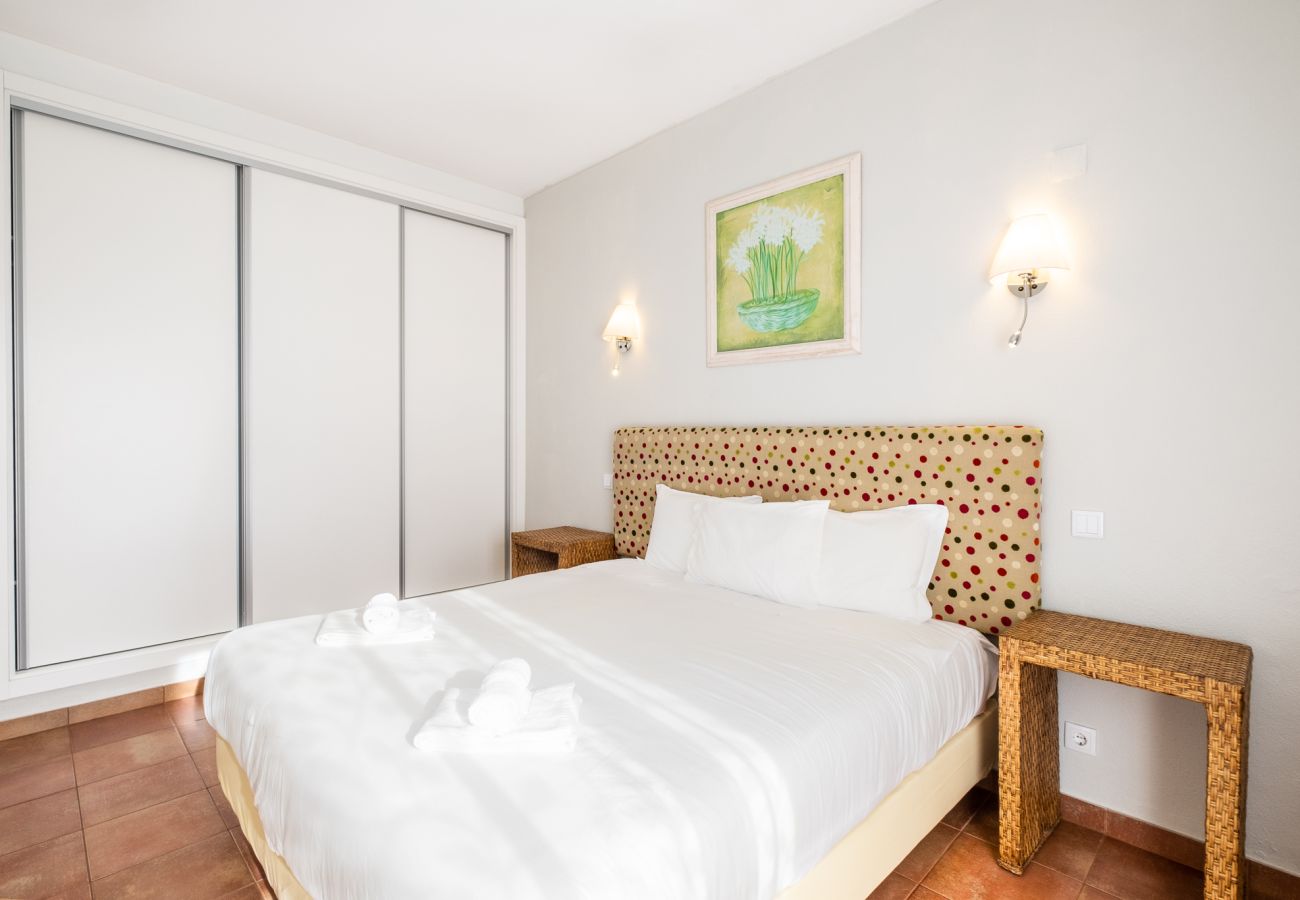 Apartamento em Albufeira - #099 1BR Caliços | Calm & Local Living