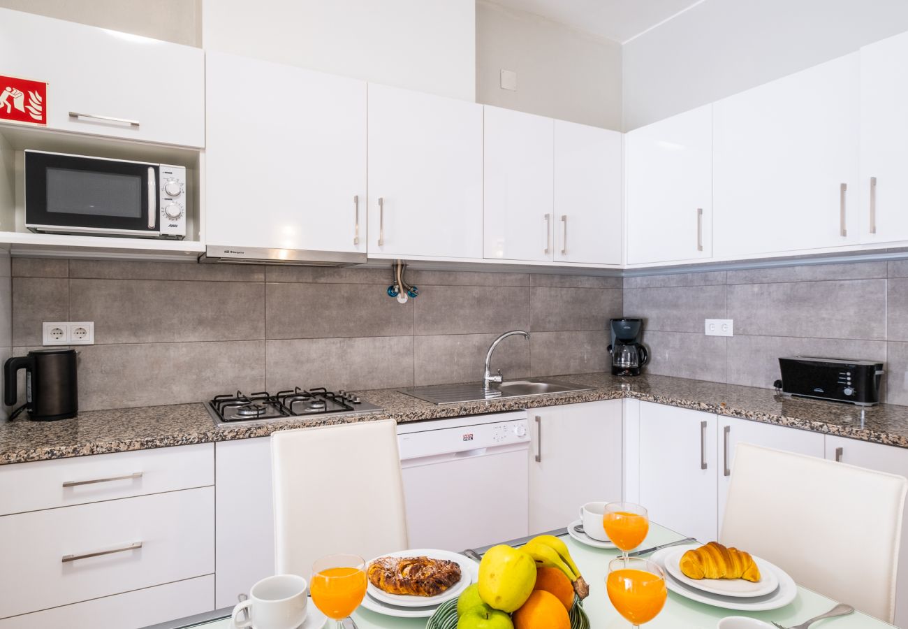 Apartamento em Albufeira - #099 1BR Caliços | Calm & Local Living