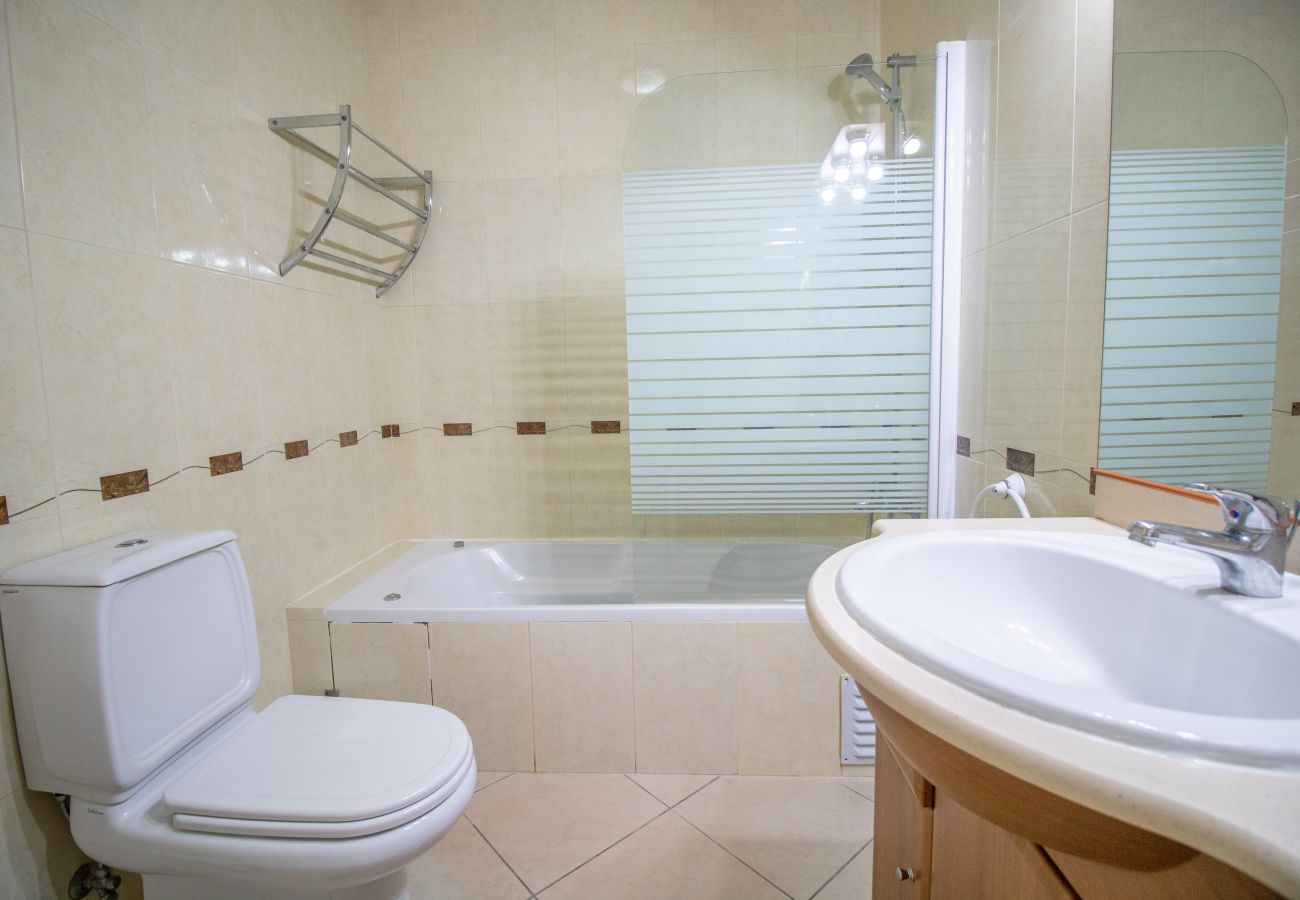 Apartamento em Albufeira - #101 1BR Bicos Apartment | Beach Nearby