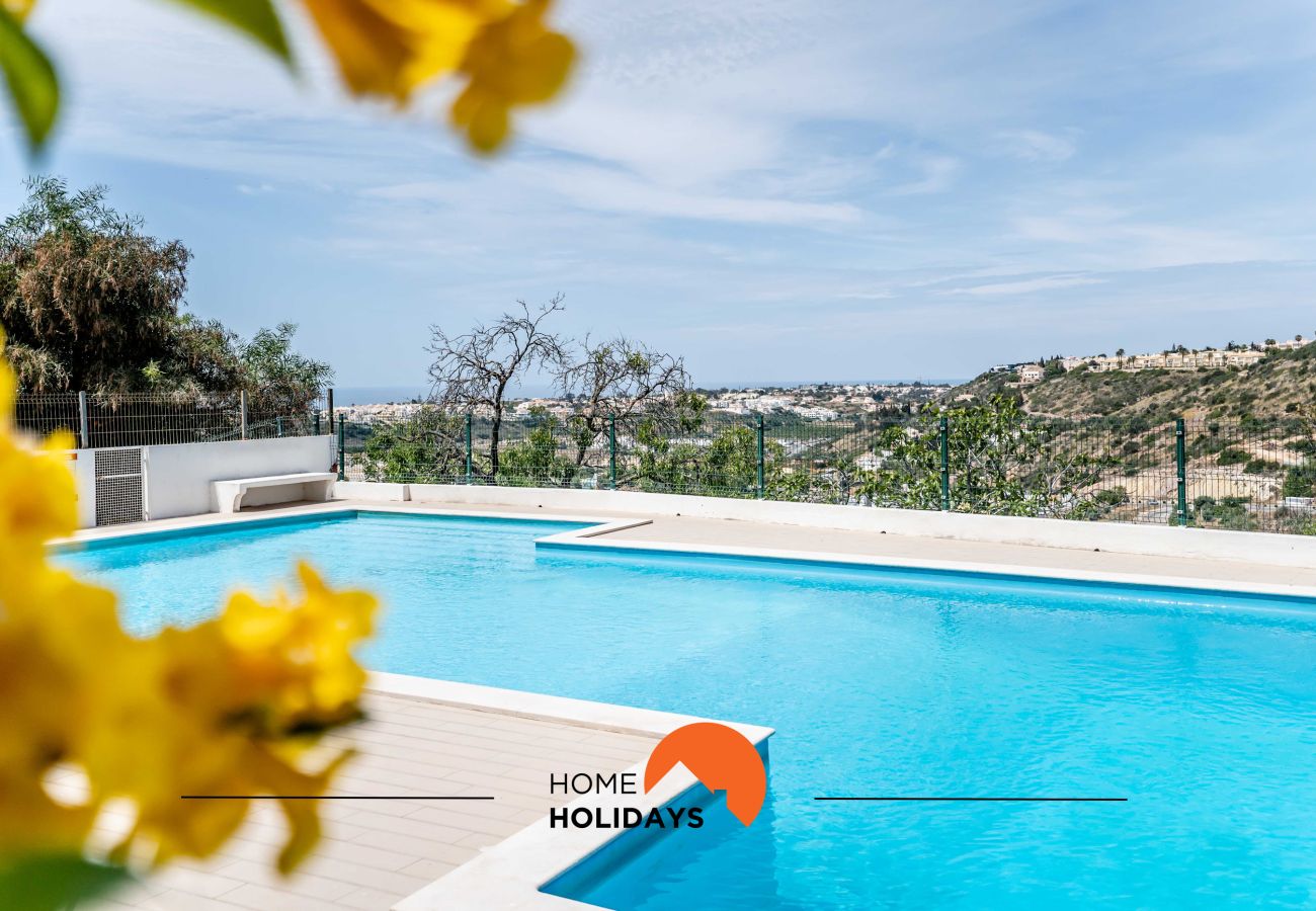 Apartamento em Albufeira - #158 3BR Panorama | Spacious & Bright
