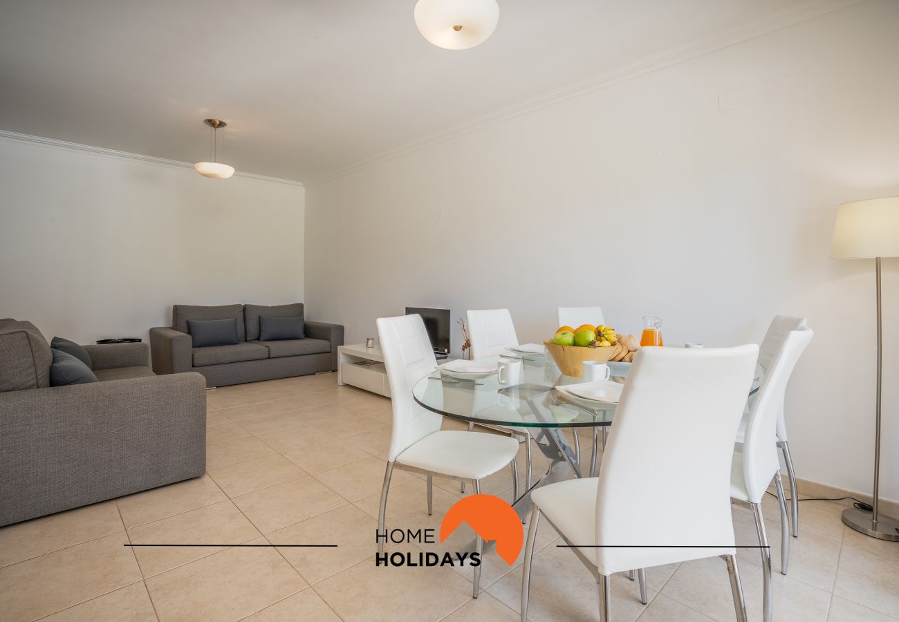 Casa em Albufeira - #154 2BR Villa | Pool & Quiet Area