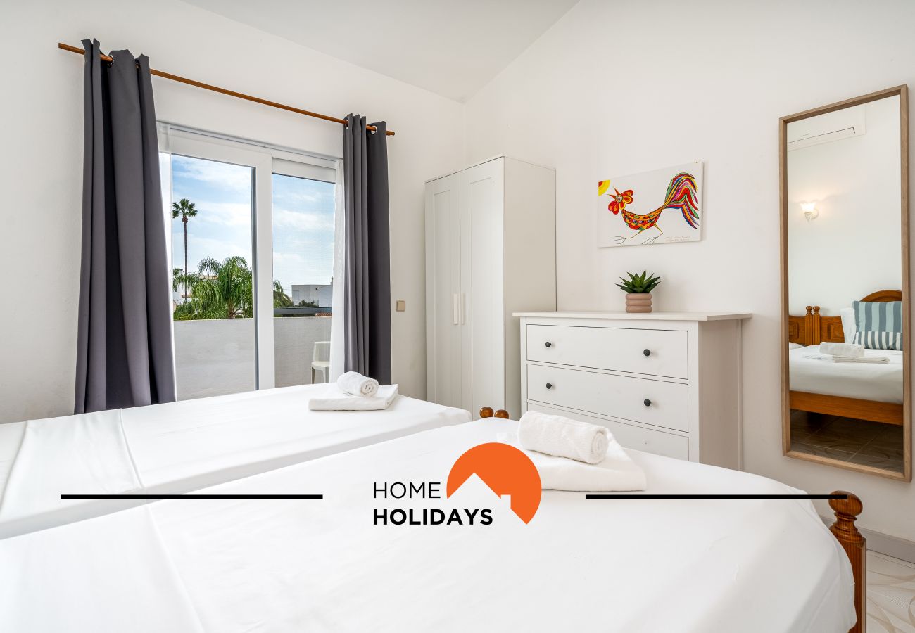 Villa em Albufeira - #245 Family Villa w/ Pool • 5 Min to Zoomarine