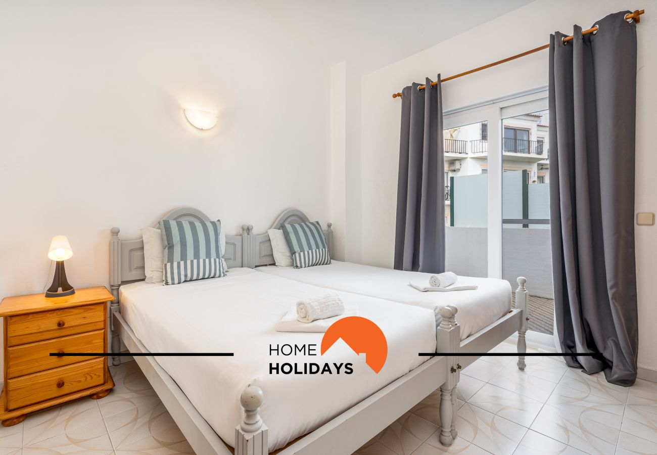 Villa em Albufeira - #245 Family Villa w/ Pool • 5 Min to Zoomarine