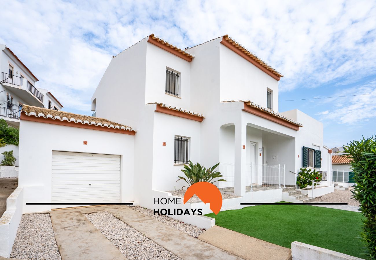 Villa em Albufeira - #245 Family Villa w/ Pool • 5 Min to Zoomarine