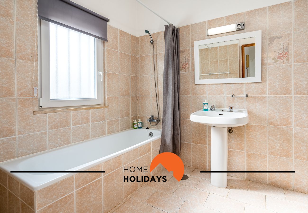 Villa em Albufeira - #245 Family Villa w/ Pool • 5 Min to Zoomarine