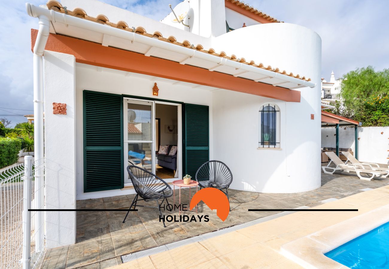 Villa em Albufeira - #245 Family Villa w/ Pool • 5 Min to Zoomarine