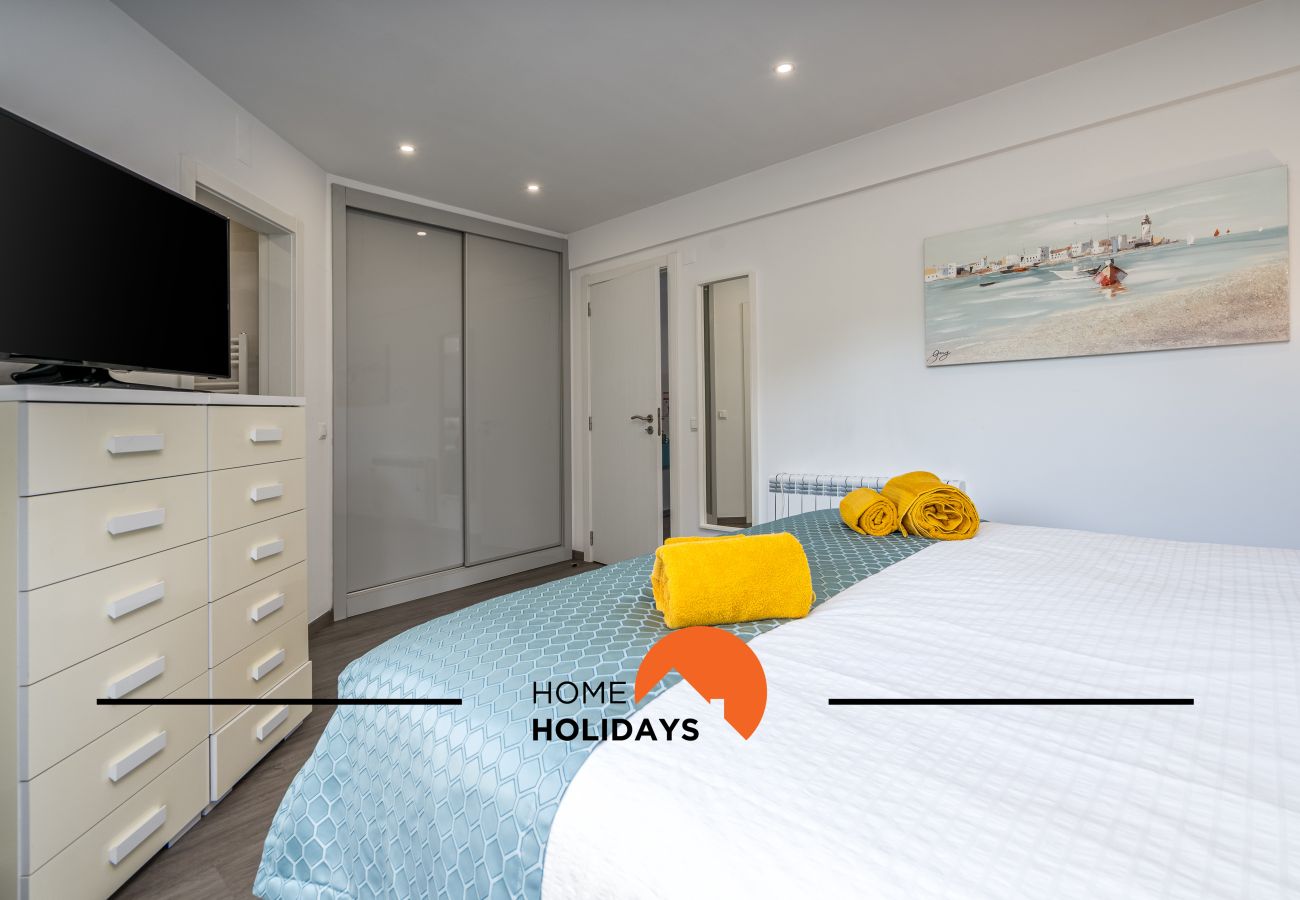 Villa em Albufeira - #239 3BR Villa w/ Pool | Family Stay
